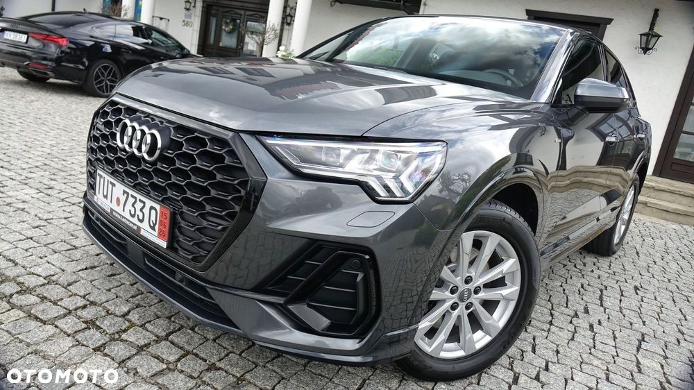 Audi Q3 Sportback - 19