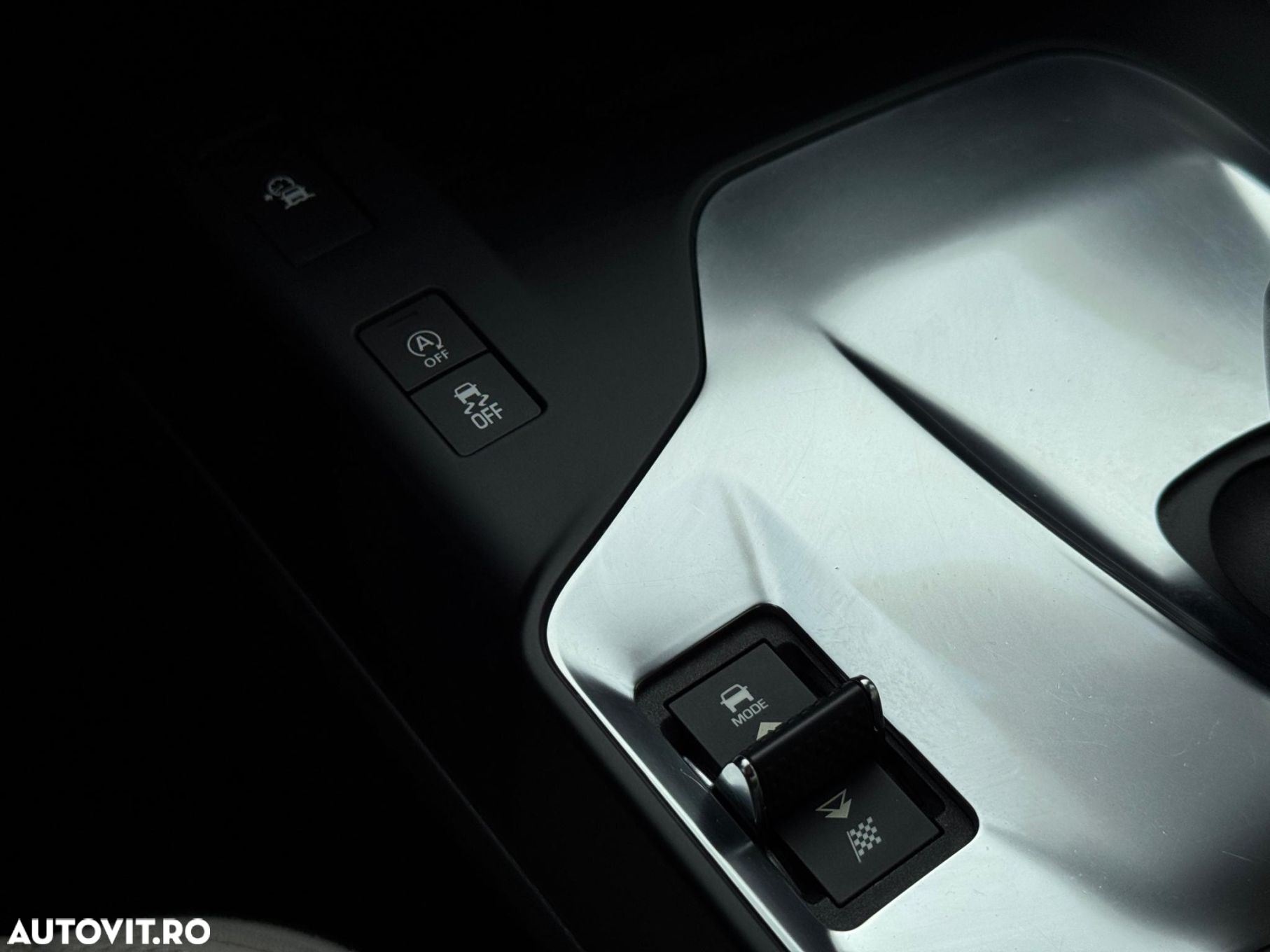 Jaguar E-Pace - 25