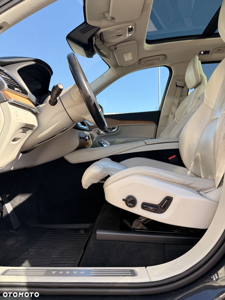 Volvo XC 90 B5 D AWD Inscription 7os - 21