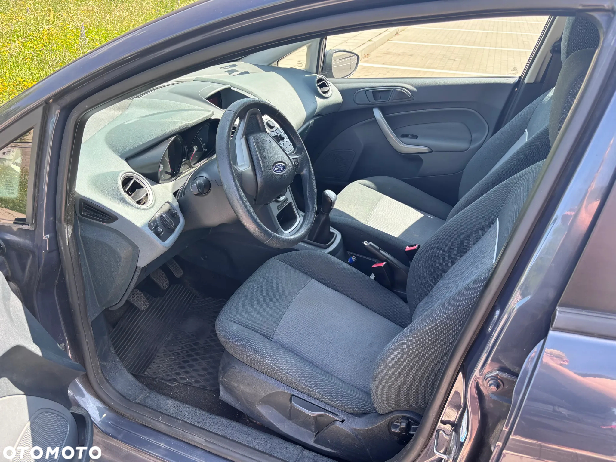 Ford Fiesta 1.25 Ambiente - 8