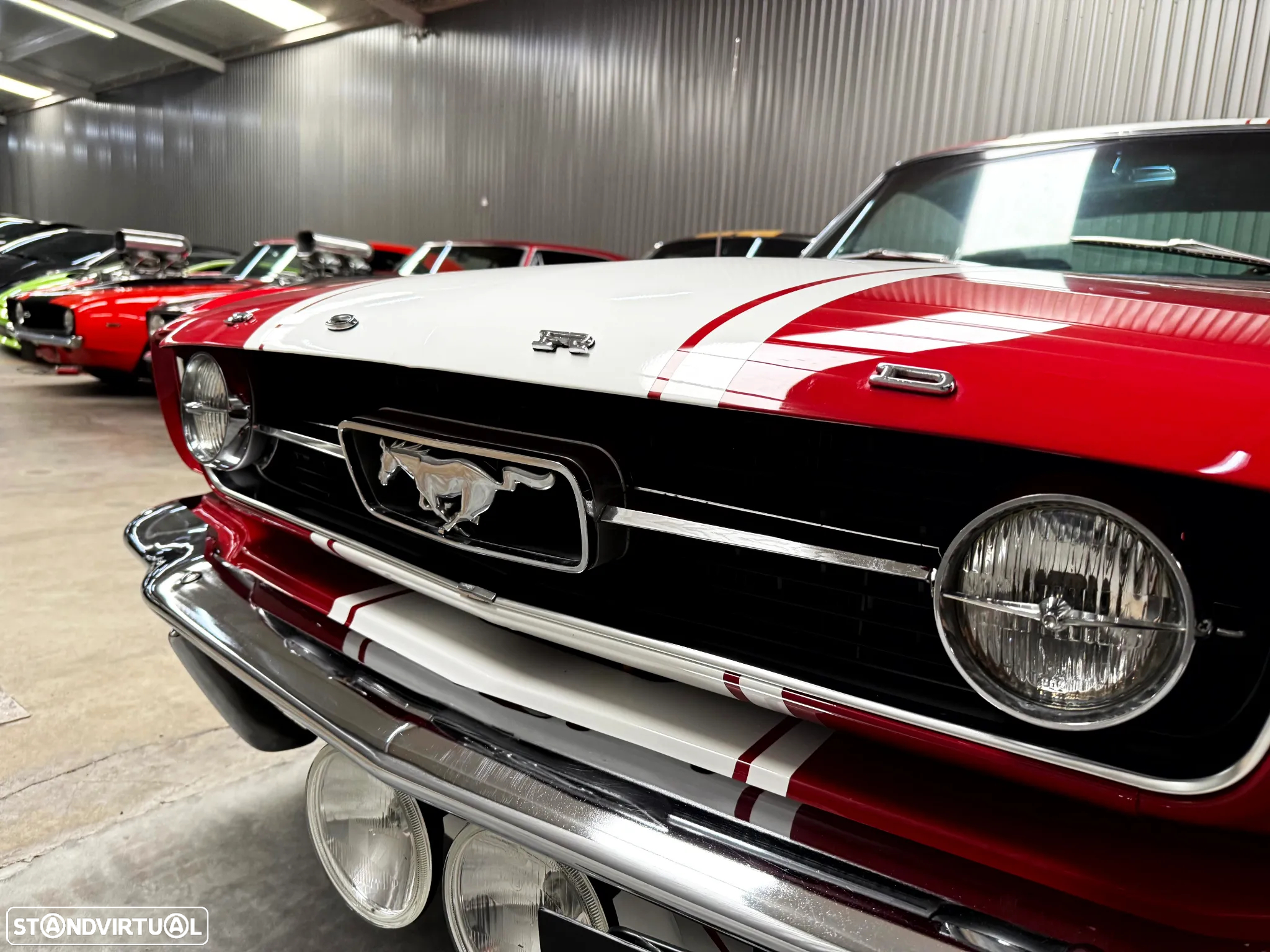 Ford Mustang - 50