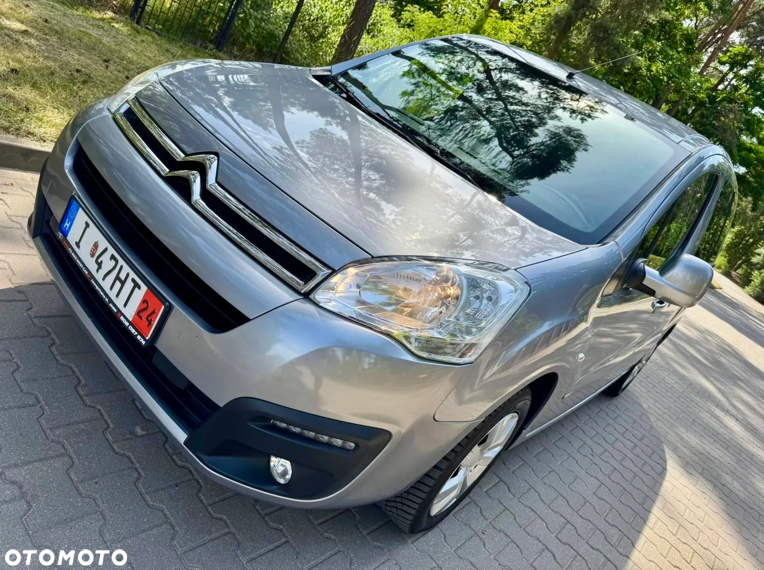 Citroën Berlingo Multispace BlueHDi 100 SELECTION - 12