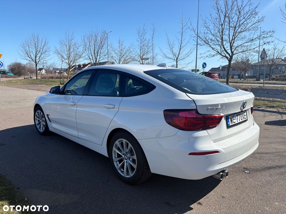 BMW 3GT 320i Advantage - 4