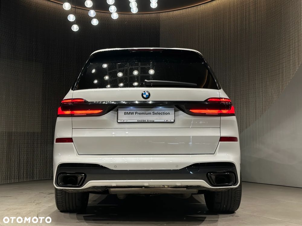 BMW X7 - 9