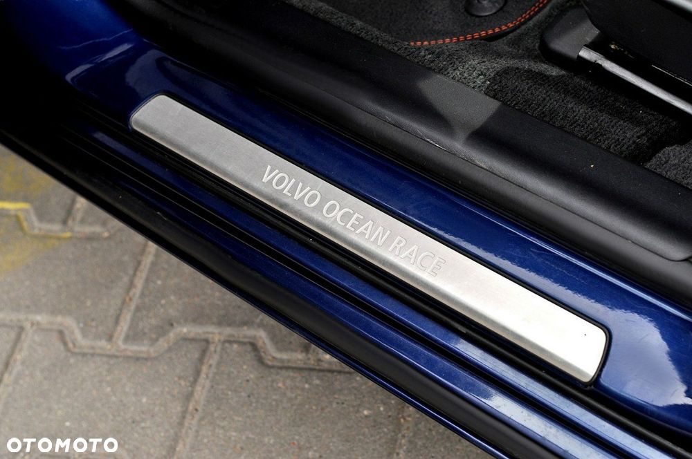 Volvo V60 D4 Ocean Race - 14