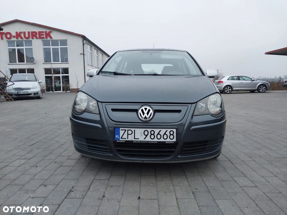 Volkswagen Polo 1.4 TDI DPF Sportline - 2