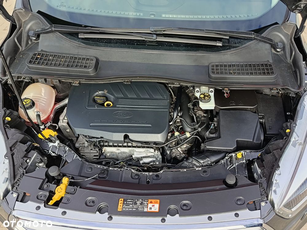 Ford Kuga - 40