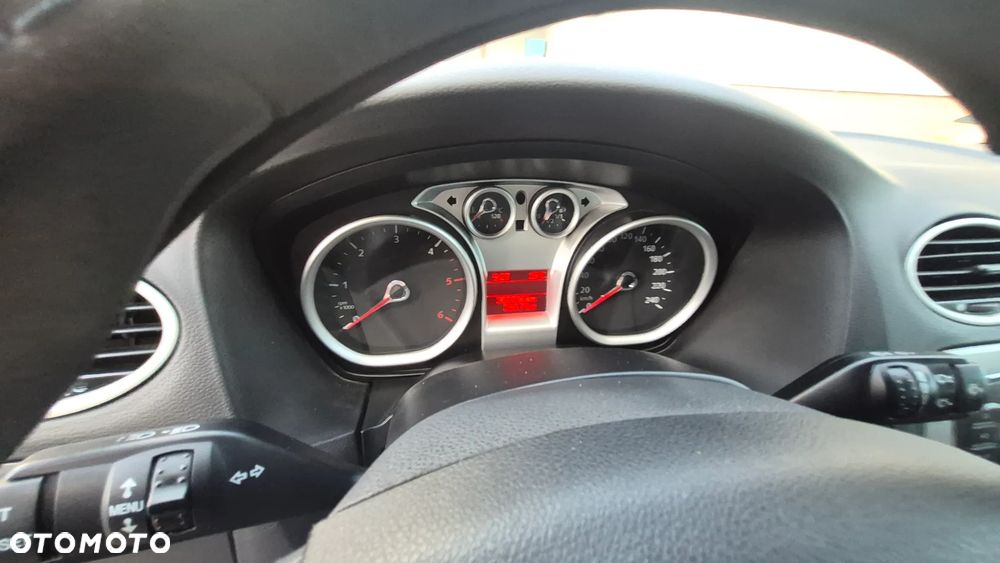 Ford Focus - 17