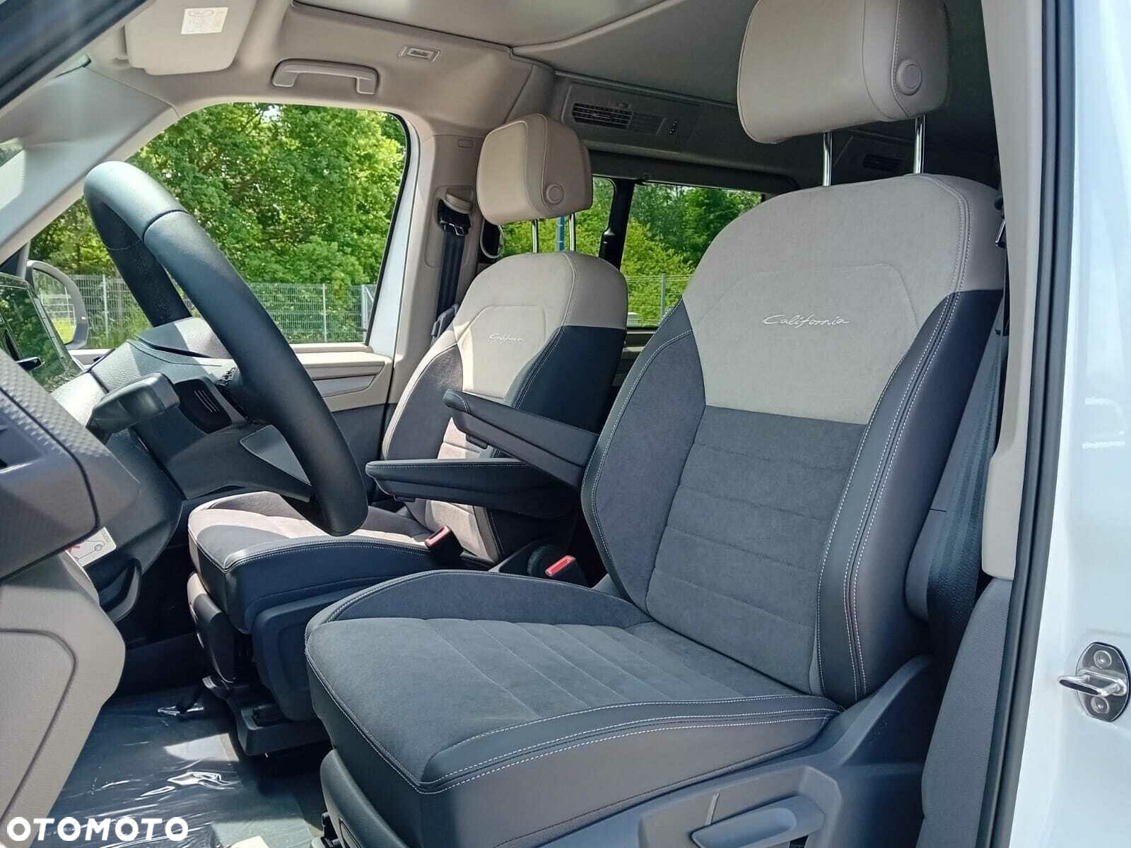 Volkswagen California - 13