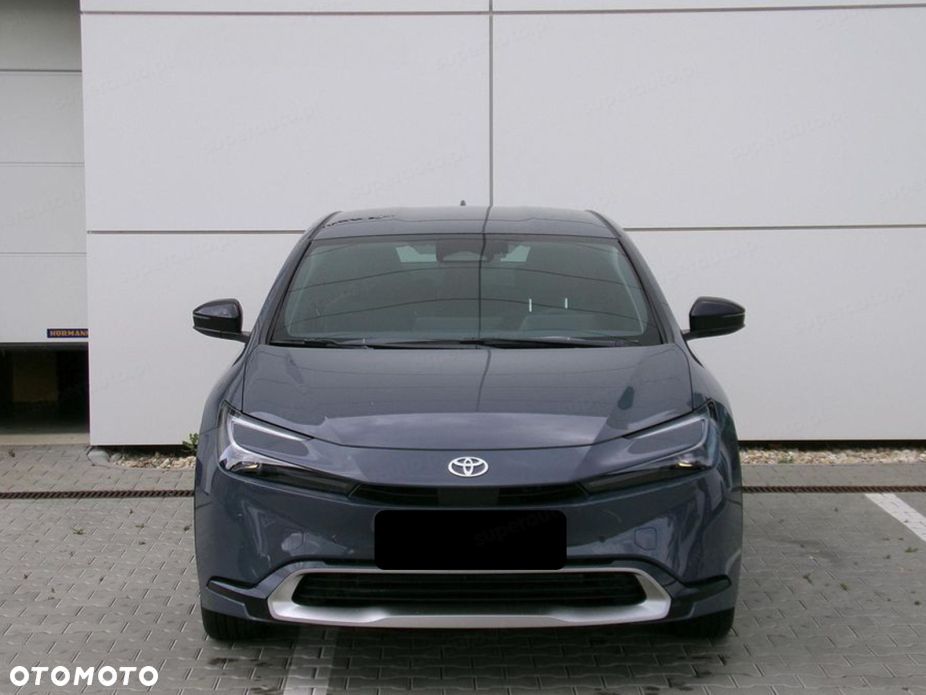 Toyota Prius - 3