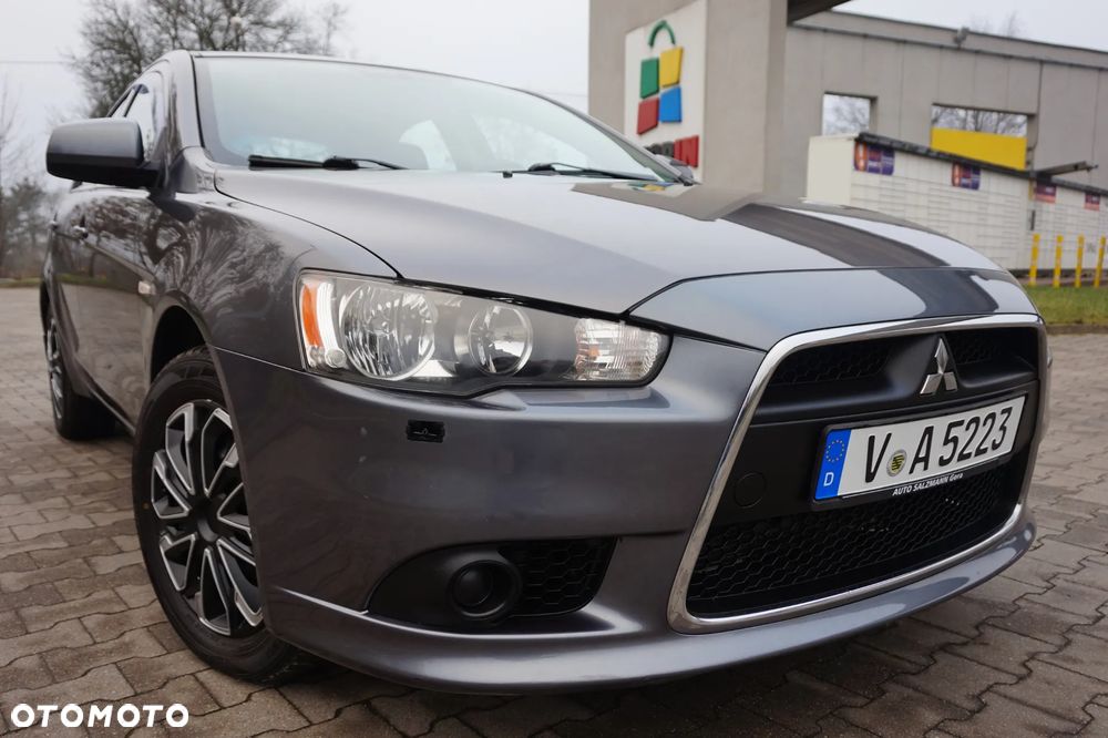 Mitsubishi Lancer - 21