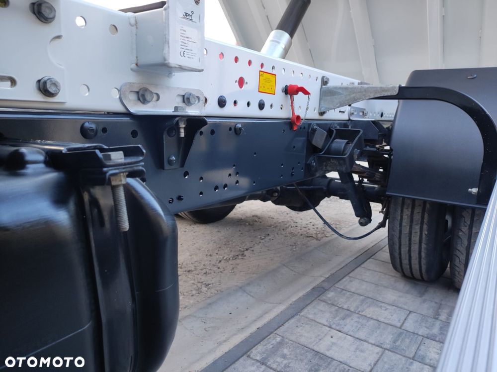 Iveco Daily 35C16 - 9