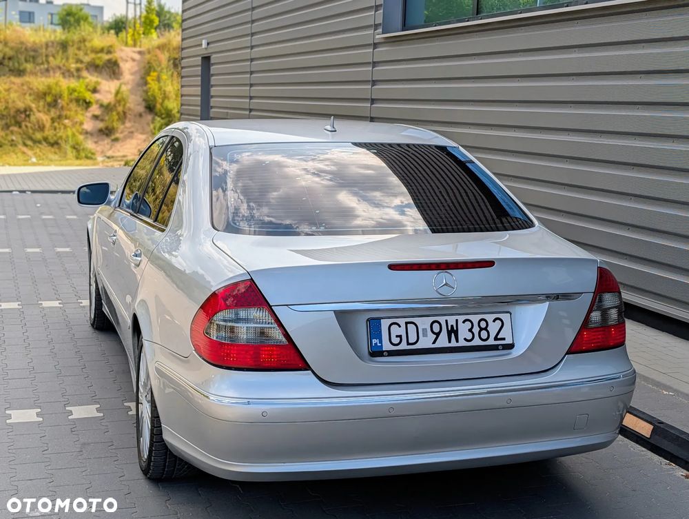 Mercedes-Benz Klasa E 300 BLUETEC Avantgarde - 2