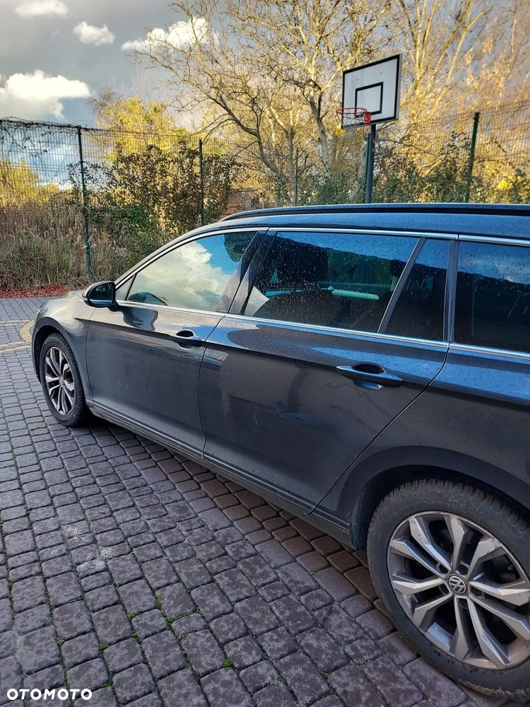 Volkswagen Passat 1.8 TSI BMT Comfortline DSG - 3