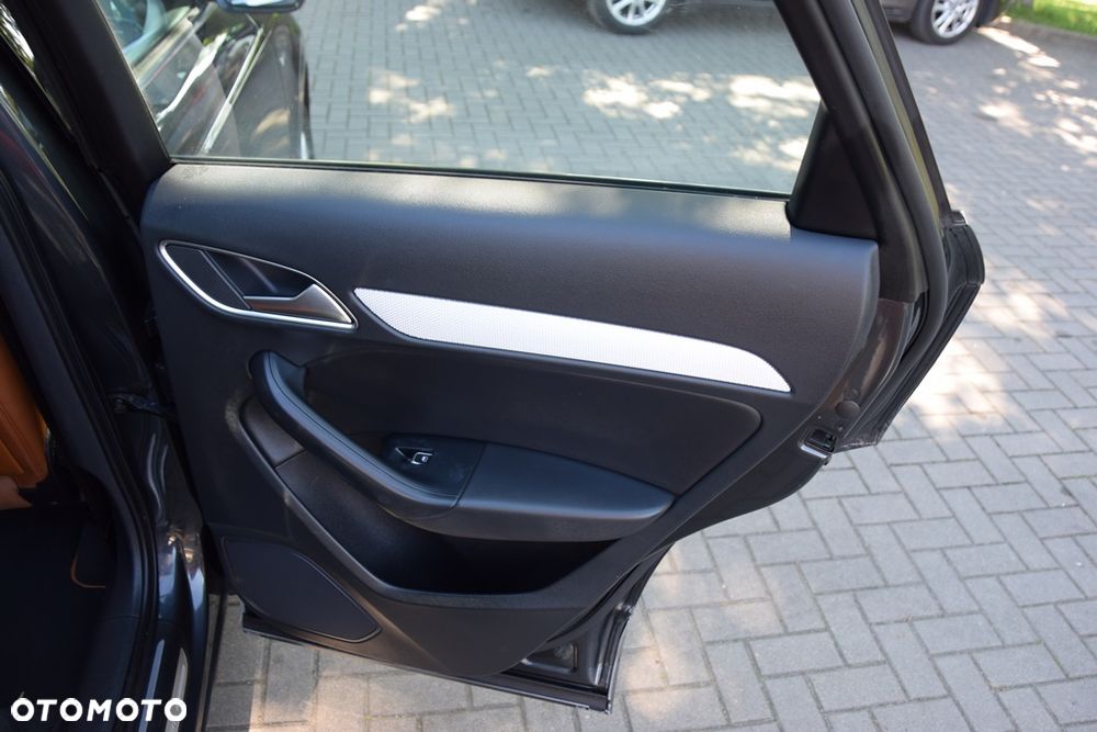 Audi Q3 2.0 TDI Quattro S tronic sport - 27