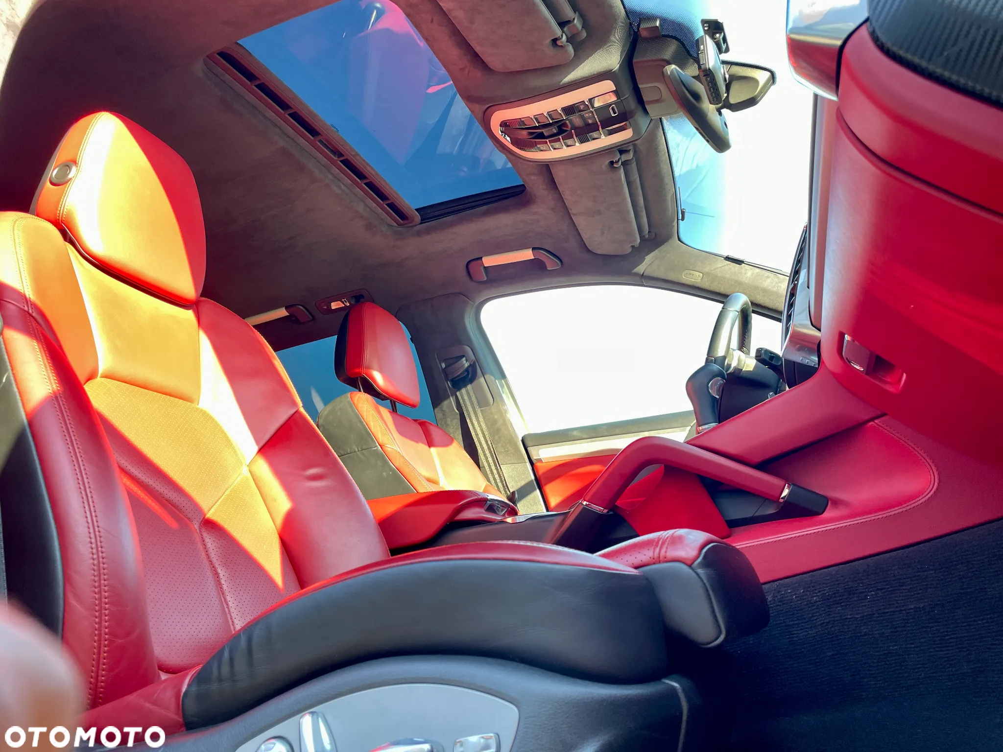 Porsche Cayenne GTS - 19