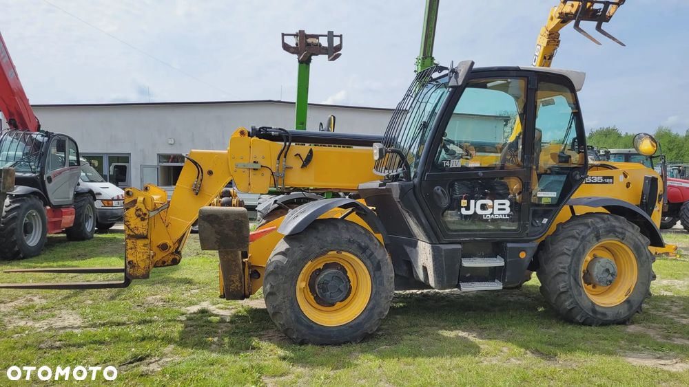 JCB 533-105