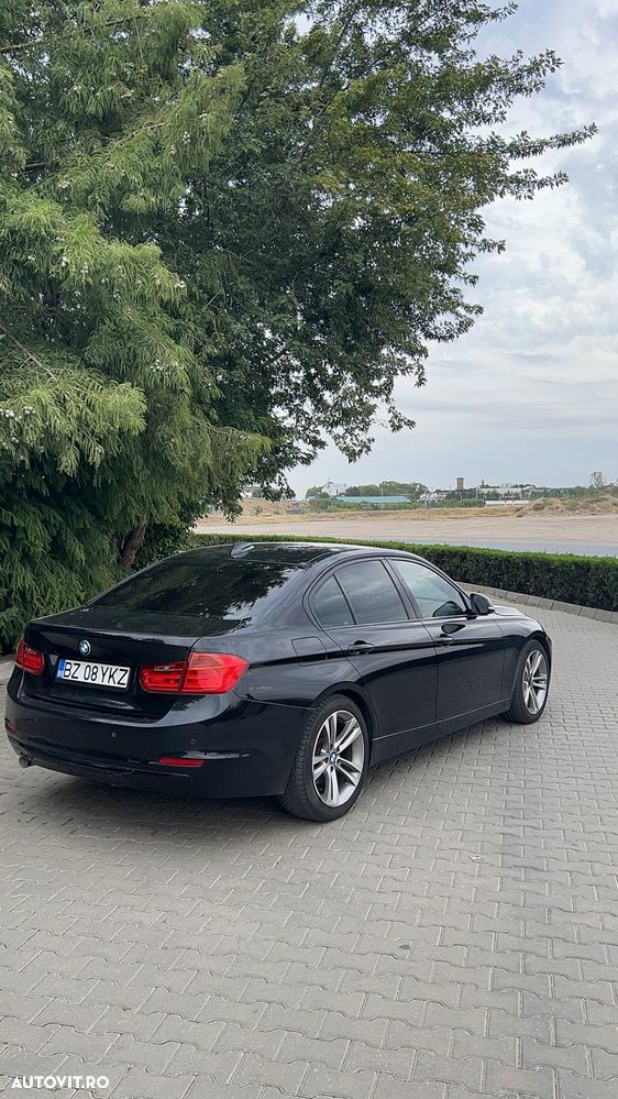 BMW Seria 3 318d - 3