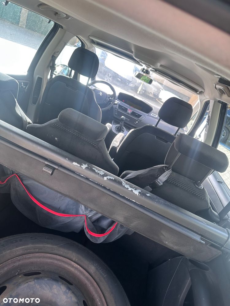 Citroën C4 Grand Picasso - 13