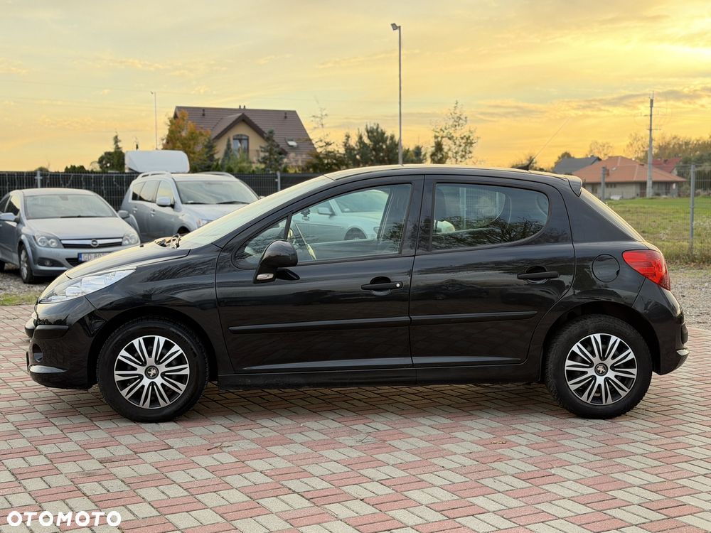 Peugeot 207 - 3