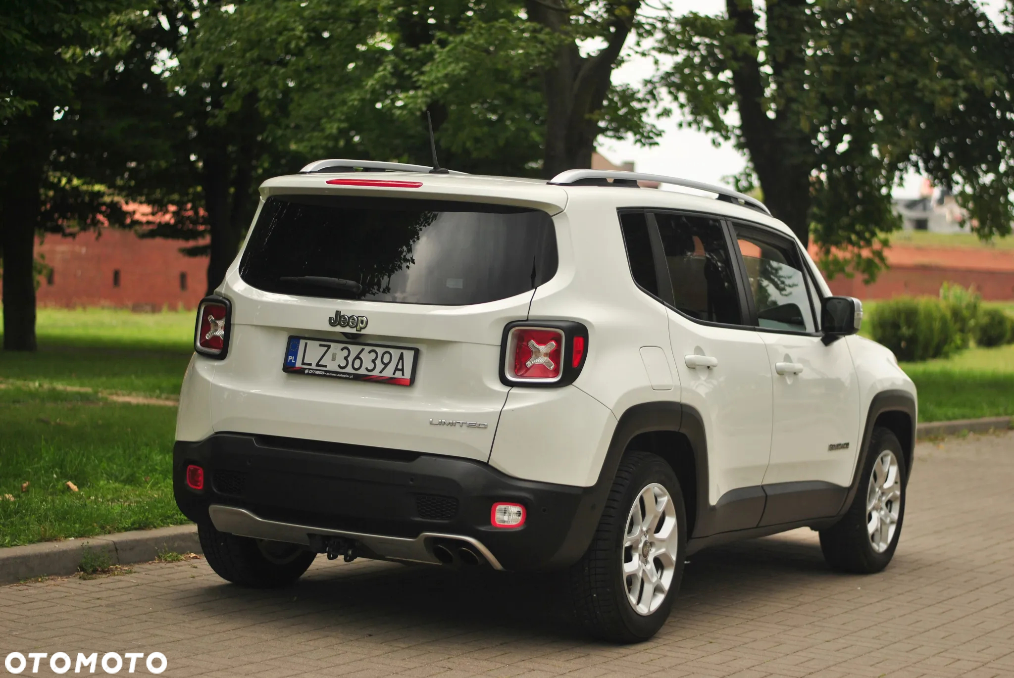 Jeep Renegade 1.4 MultiAir Limited FWD S&S - 14