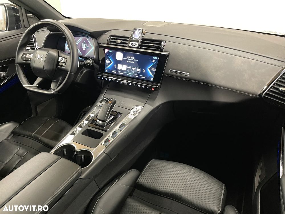 DS Automobiles DS 7 Crossback 1.6 PHeV AWD 300 EAT8 OPERA - 10