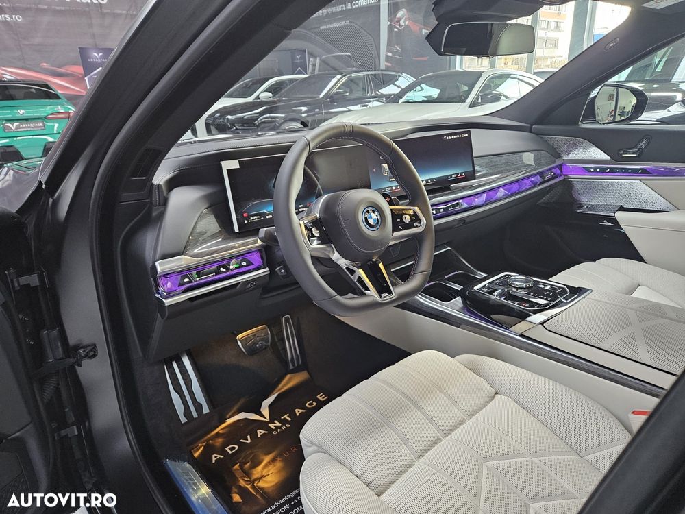 BMW Seria 7 - 11