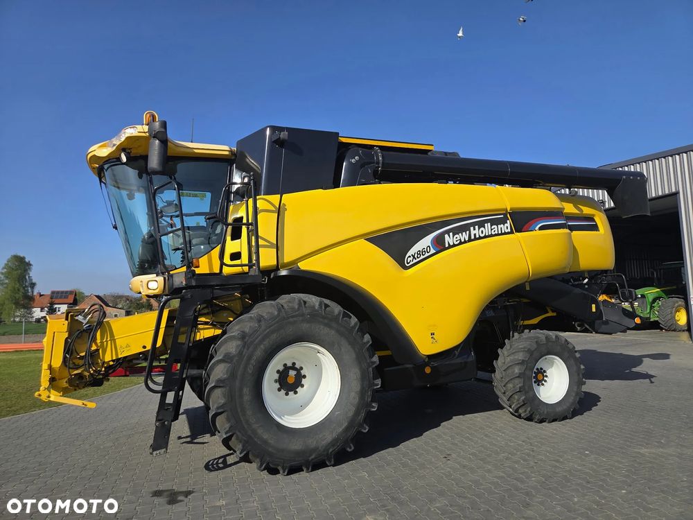 New Holland CX 860 2005 Rok, Nie Malowany, Stan Idealny - 5