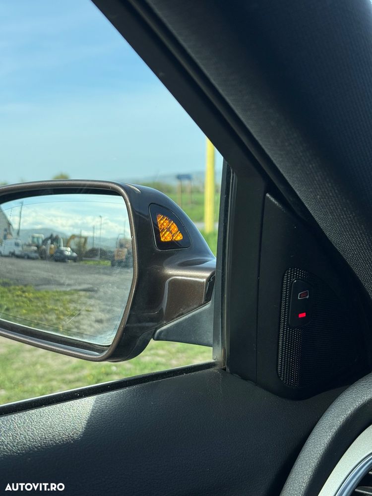 Audi A4 2.0 TDI DPF quattro S line Sportpaket (plus) - 13