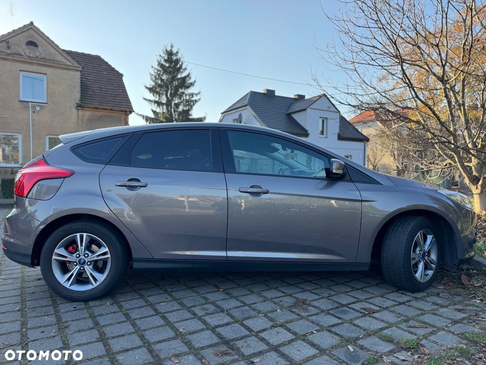 Ford Focus 1.6 Edition Start - 8