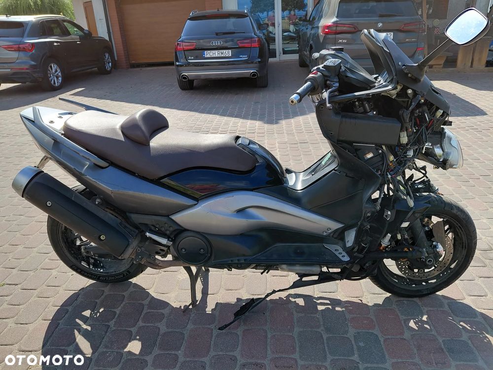 Yamaha Tmax - 6