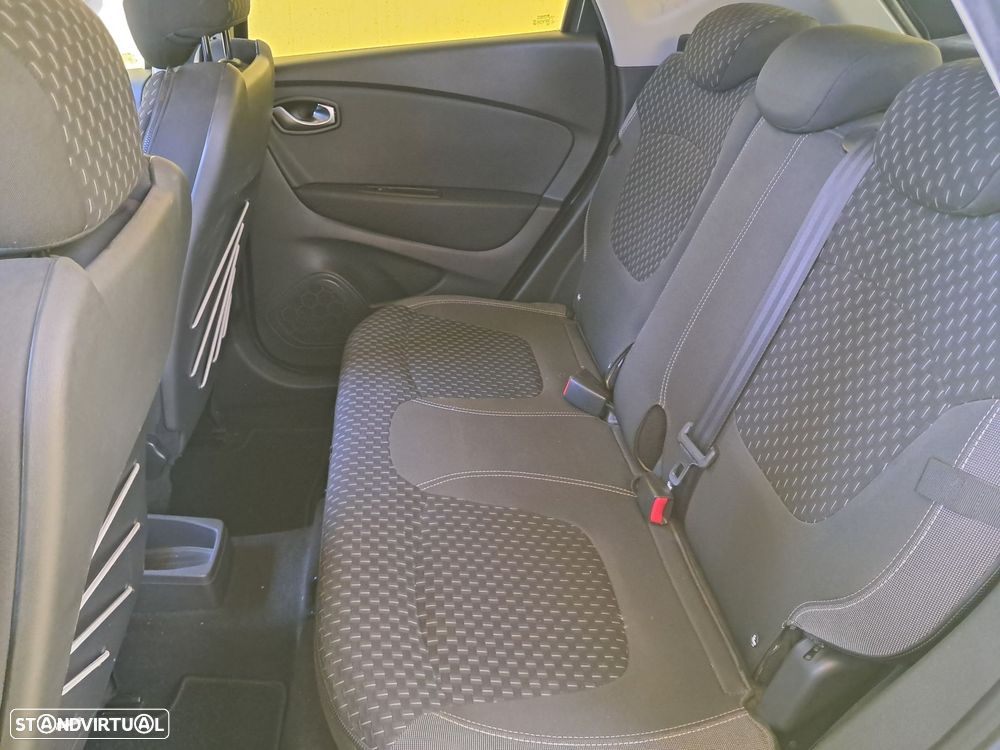 Renault Captur 0.9 TCE Exclusive - 9