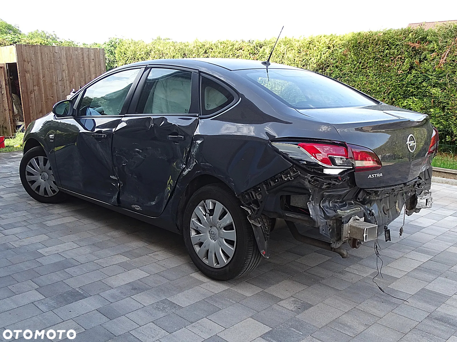 Opel Astra IV 1.4 Active - 14
