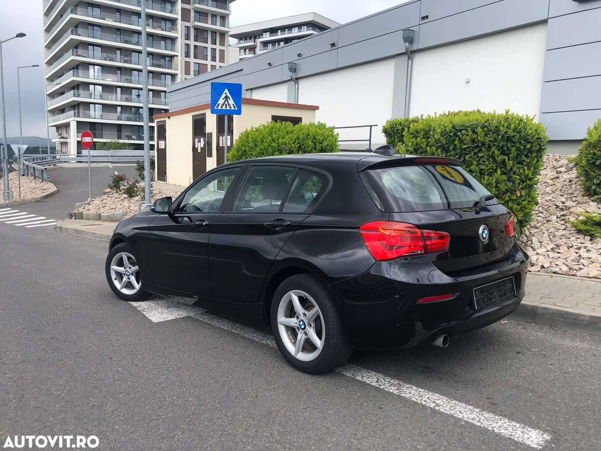 BMW Seria 1 116i - 3
