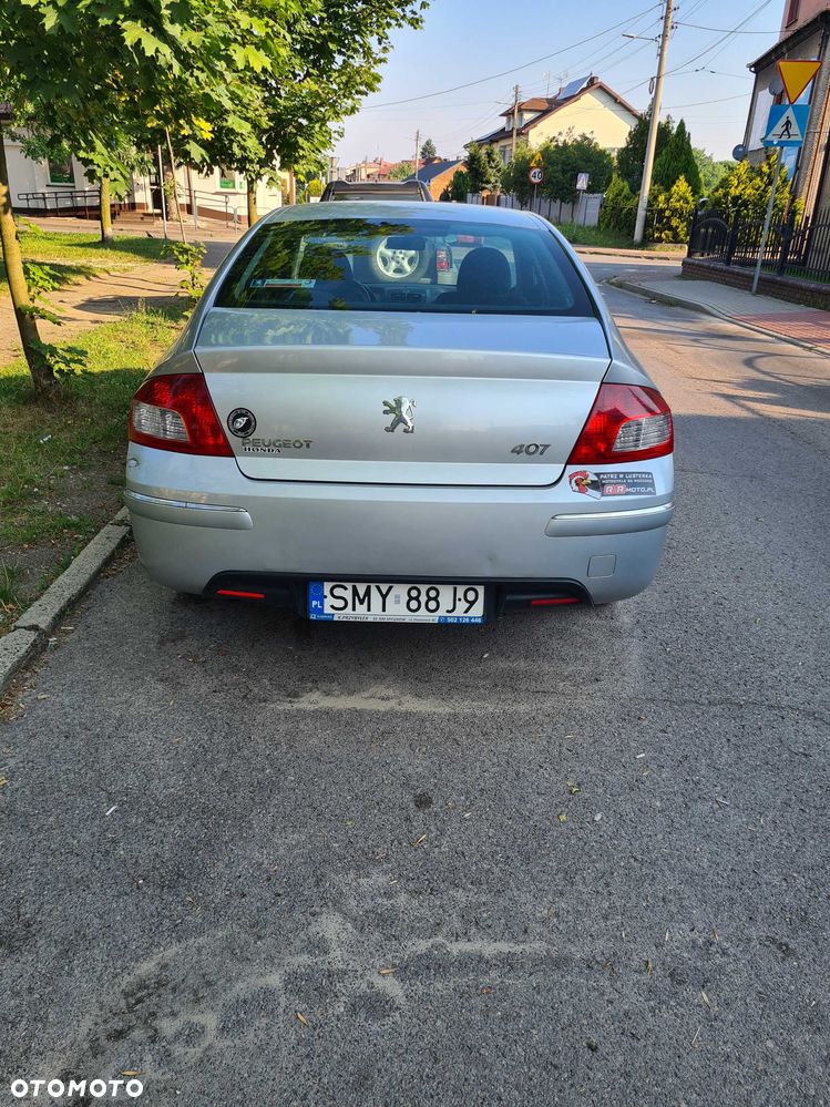 Peugeot 407 - 2