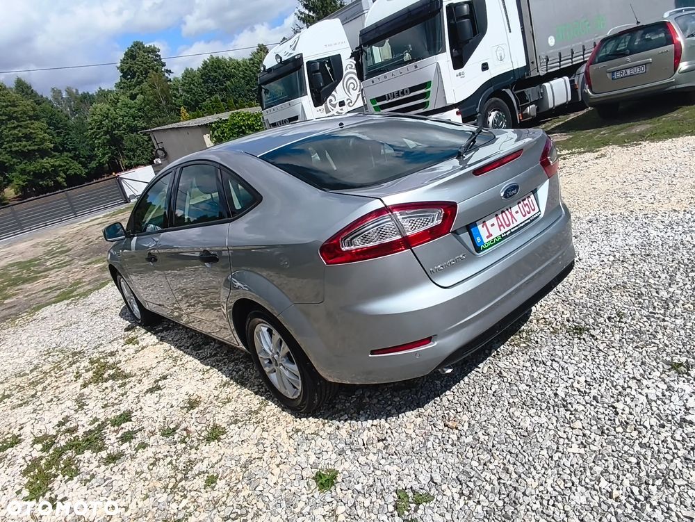 Ford Mondeo 1.6 TDCi Ambiente - 10