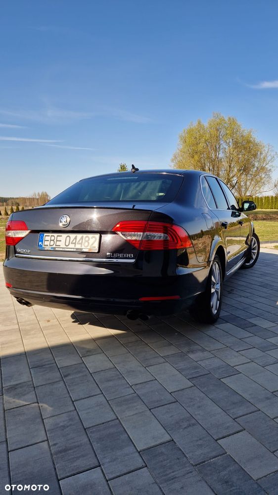 Skoda Superb 2.0 TSI Elegance DSG - 4