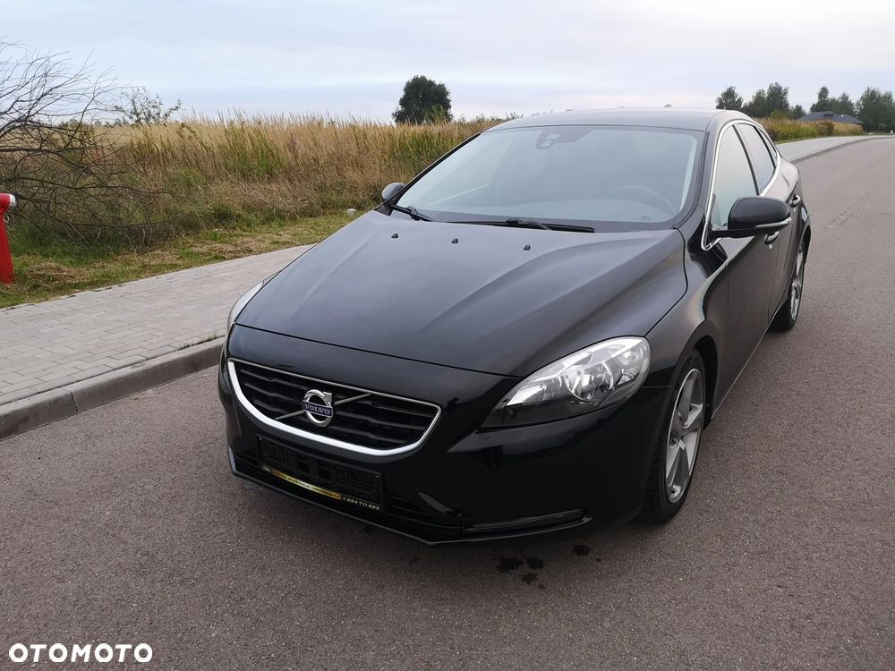 Volvo V40 T3 Momentum - 28