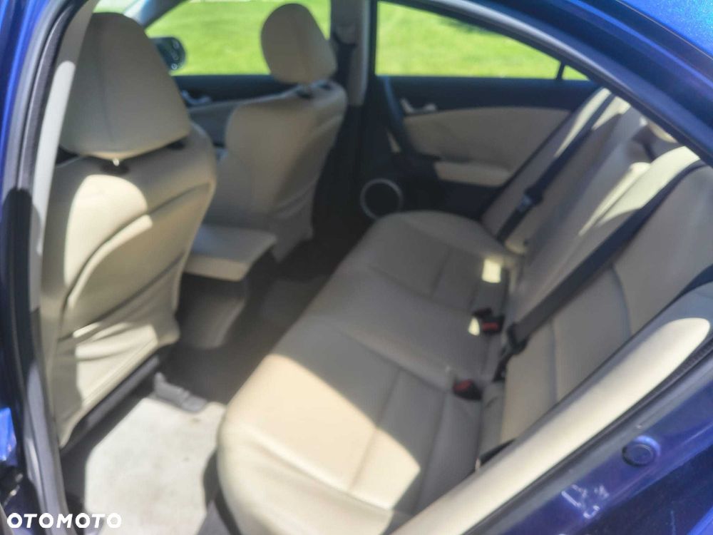 Honda Accord - 8