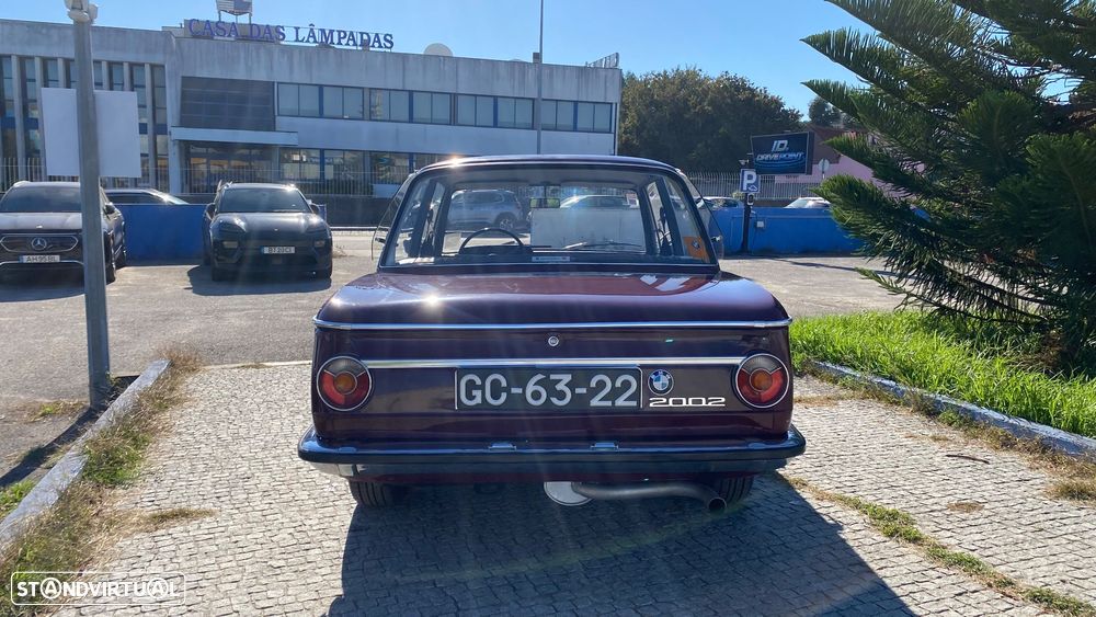 BMW 2002 - 11