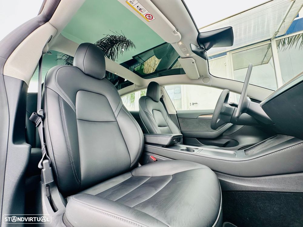 Tesla Model 3 Standard Range Plus RWD - 23