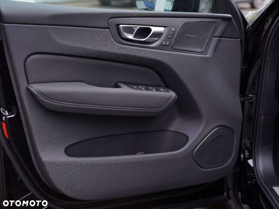 Volvo XC 60 - 6