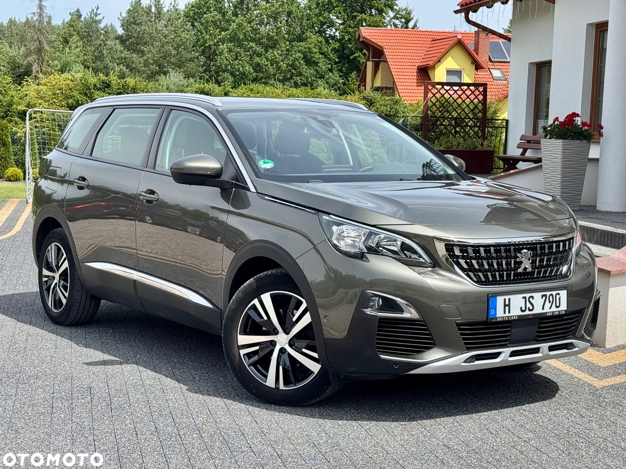 Peugeot 5008 1.5 BlueHDi Allure S&S EAT8 - 4