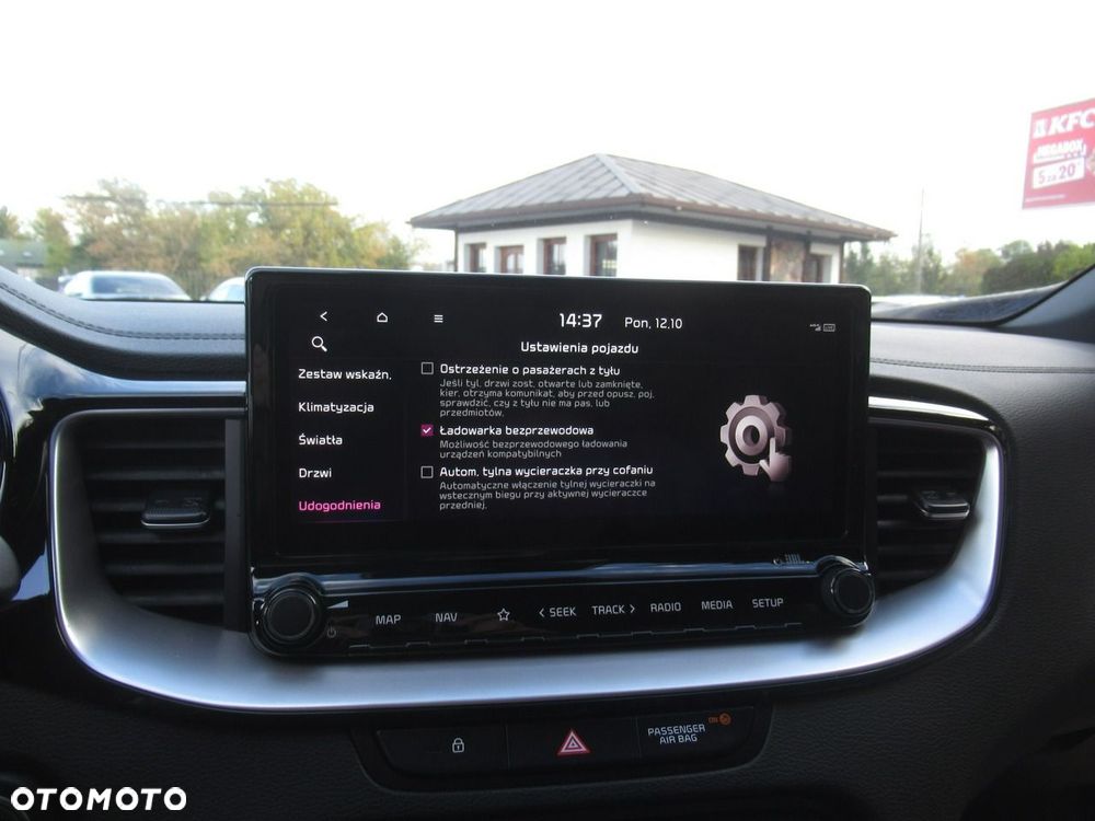 Kia Ceed 1.5 T-GDI GT-Line - 29