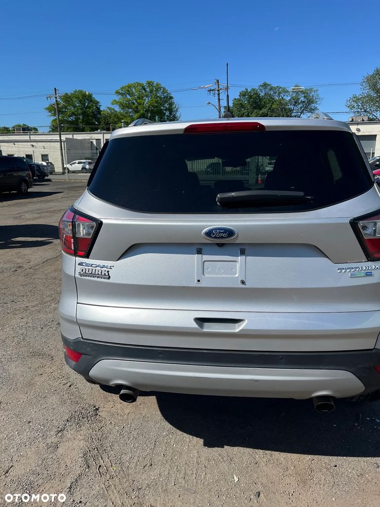 Ford Escape - 14