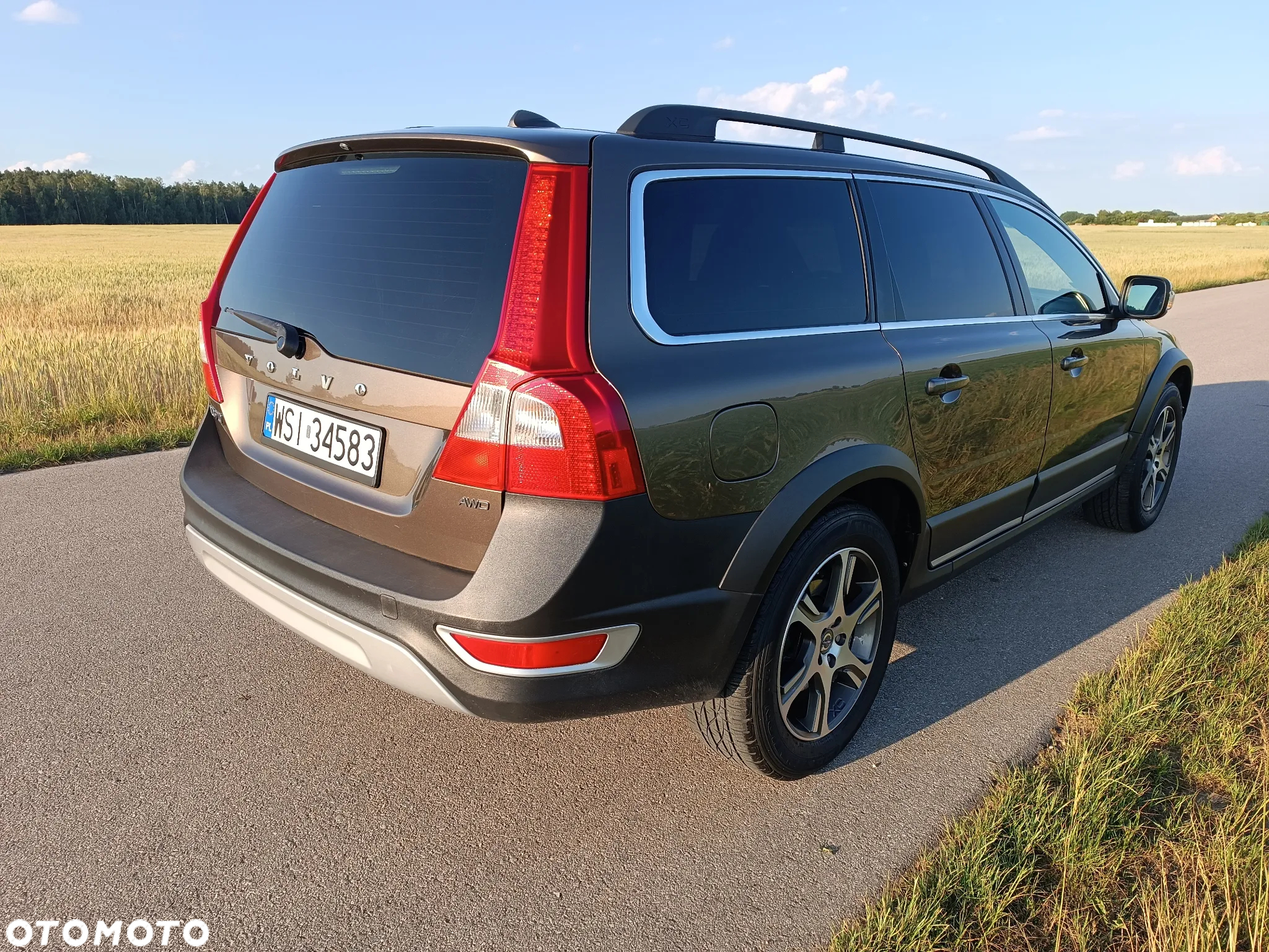 Volvo XC 70 3.2 AWD Momentum - 15