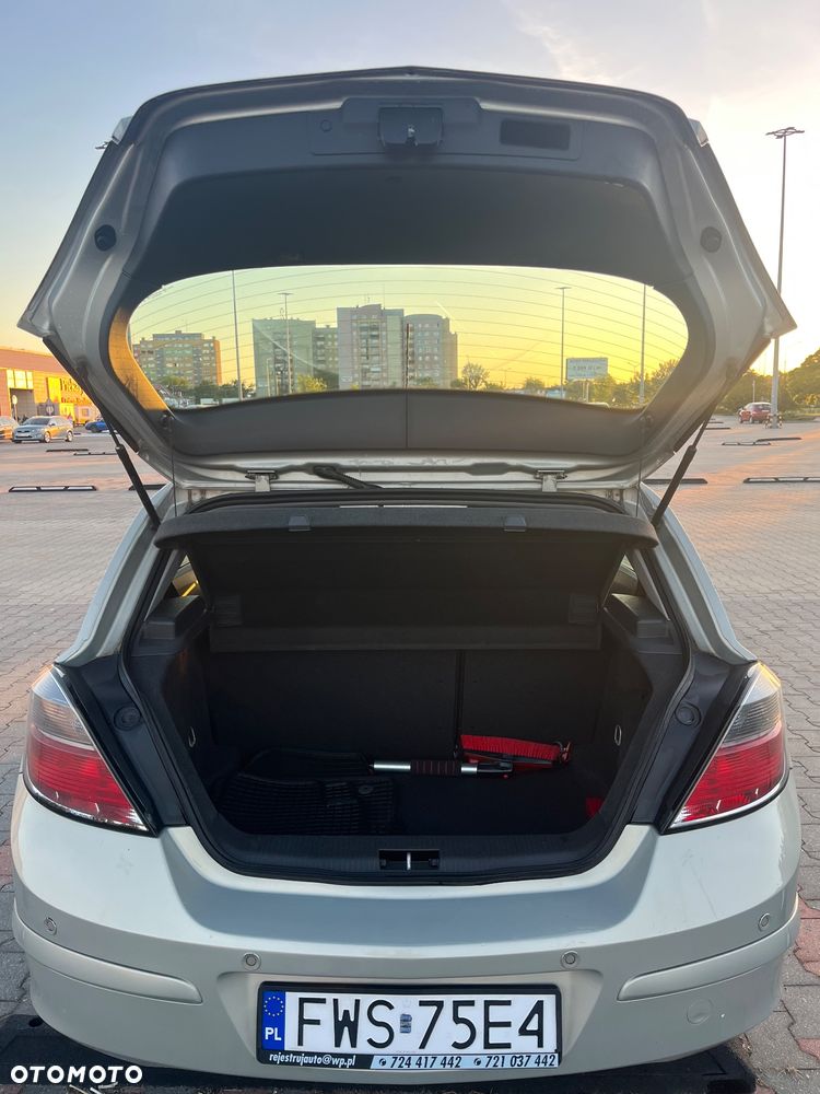 Opel Astra - 12