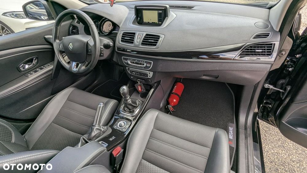 Renault Megane ENERGY TCe 130 BOSE EDITION - 20