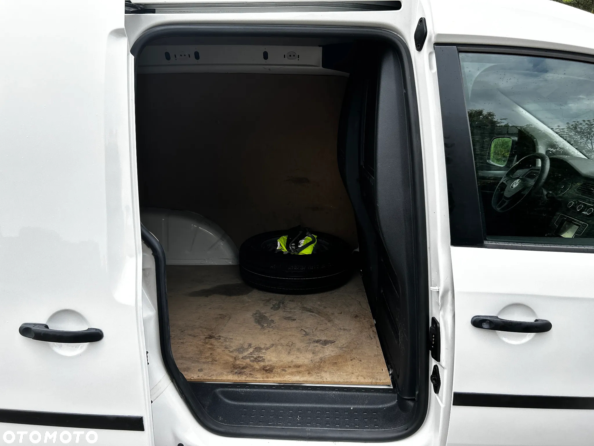 Volkswagen CADDY - 13