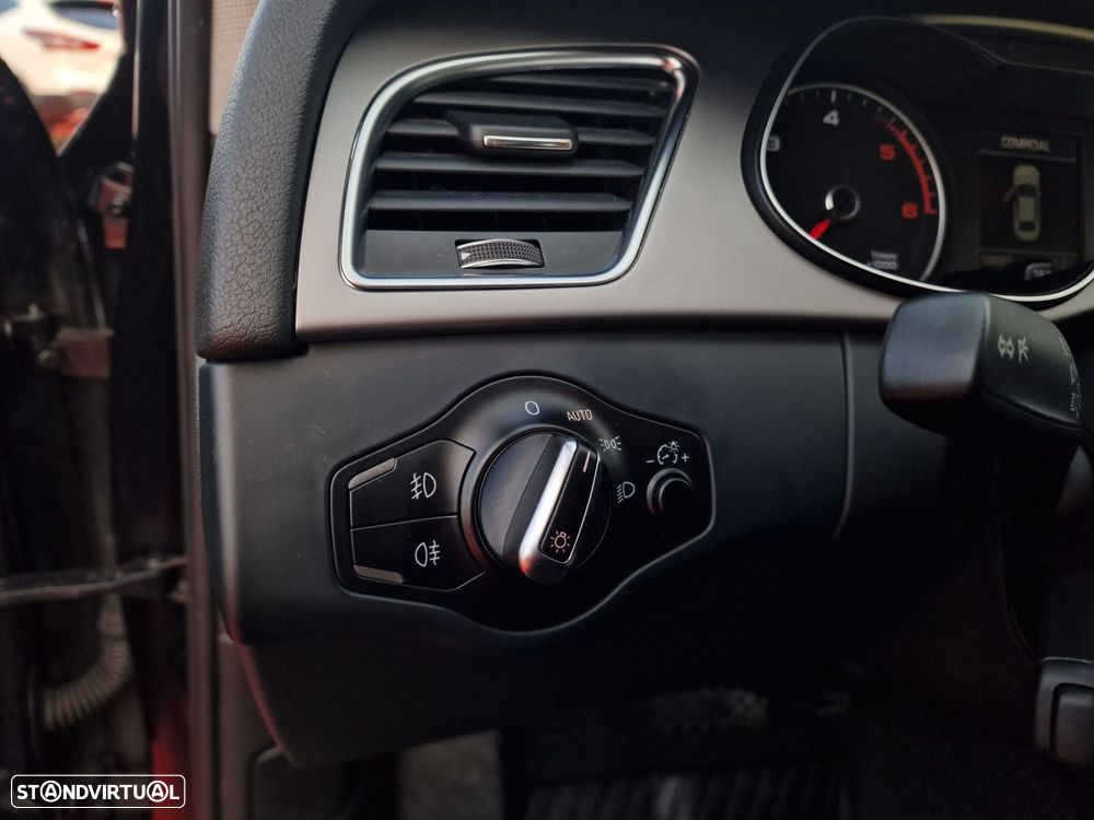 Audi A4 2.0 TDI multitronic Business Line S-line - 20